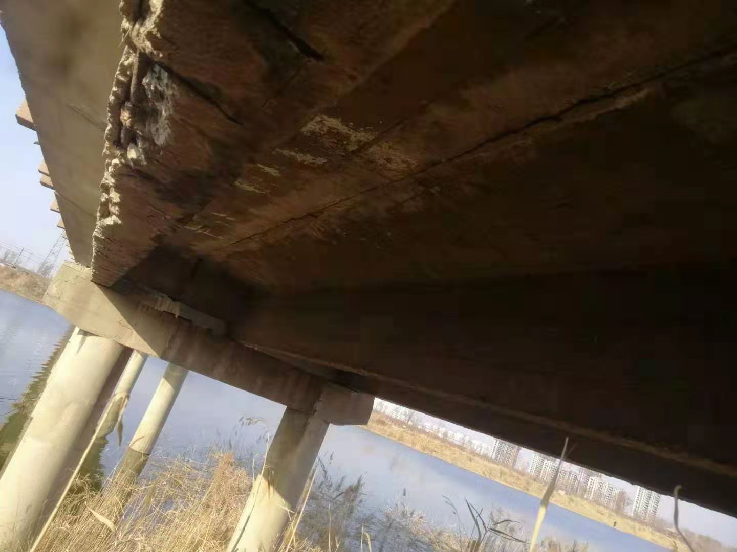 山西道路桥梁结构的常见病害